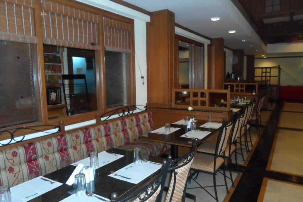 מסעדה תמונה