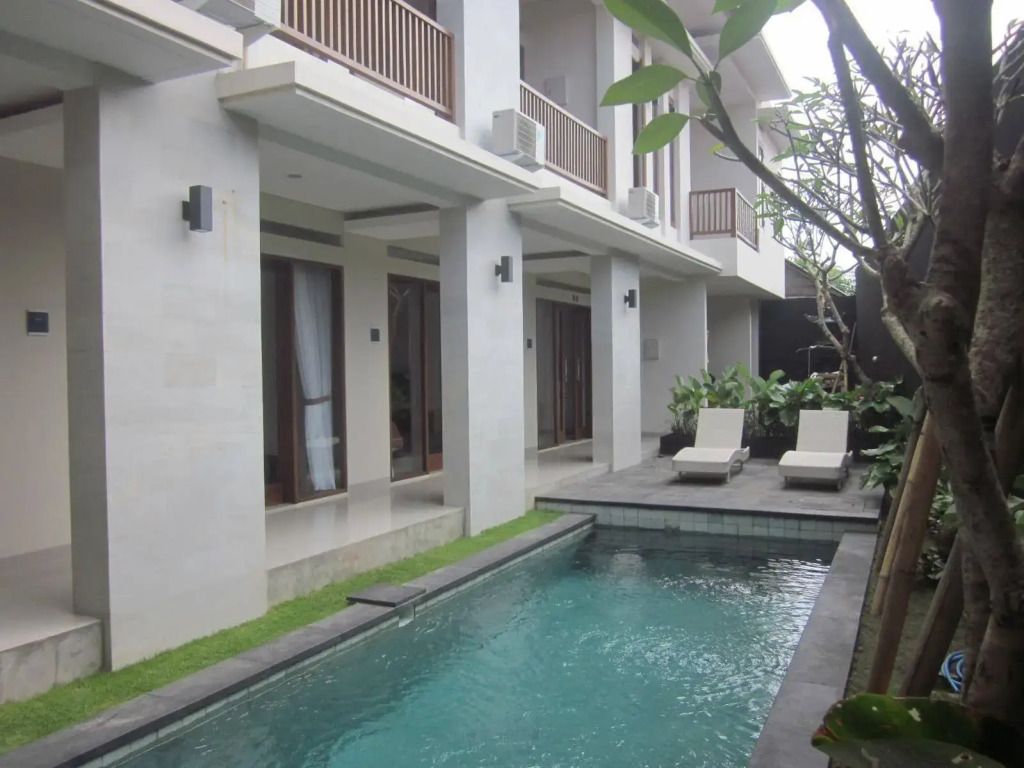 בריכה תמונה