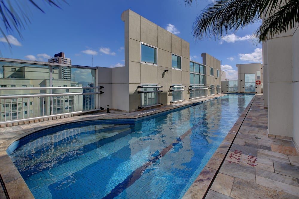 בריכה תמונה