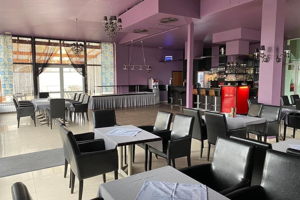 מסעדה תמונה