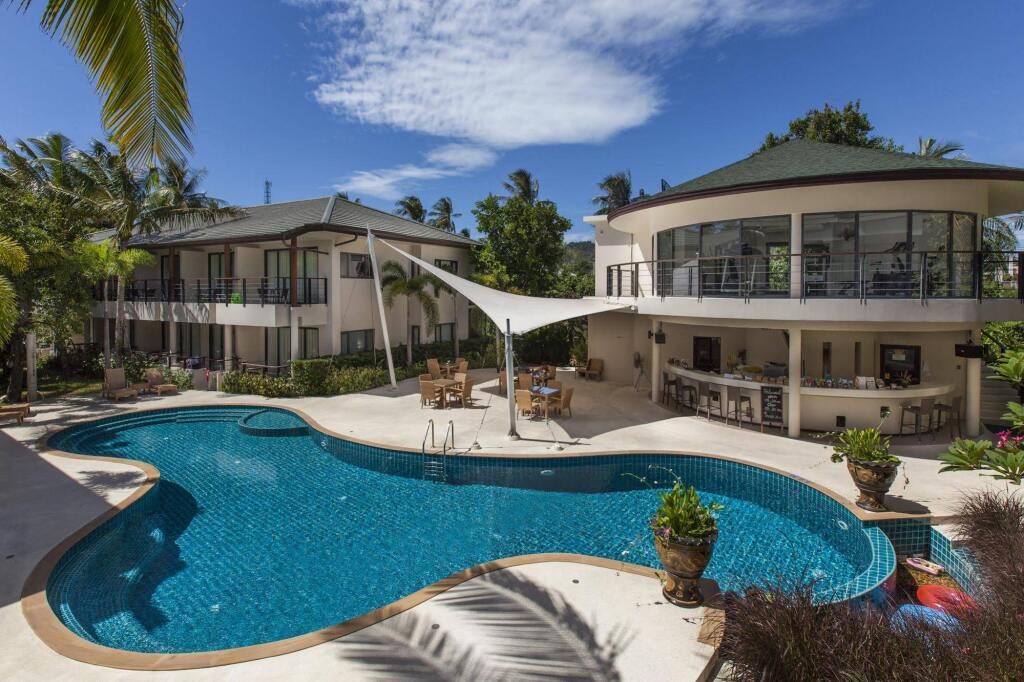 בריכה תמונה