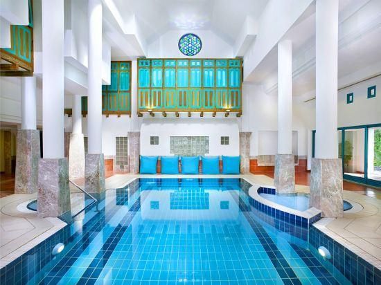 בריכה תמונה