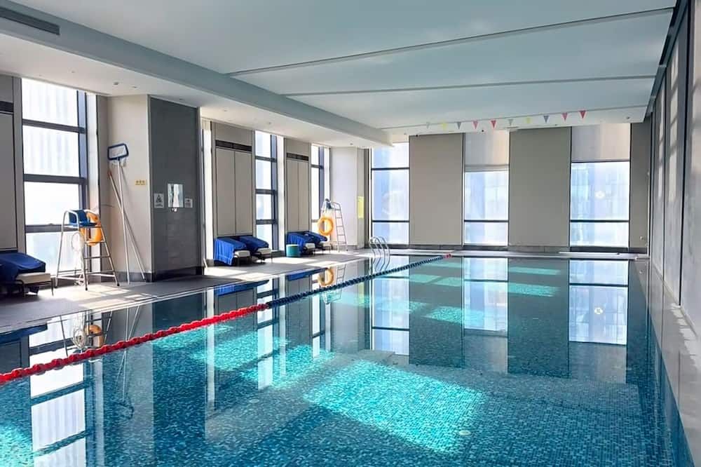 בריכה תמונה