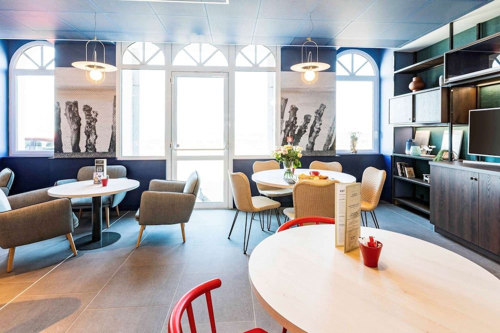 מסעדה תמונה