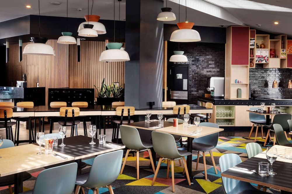 מסעדה תמונה