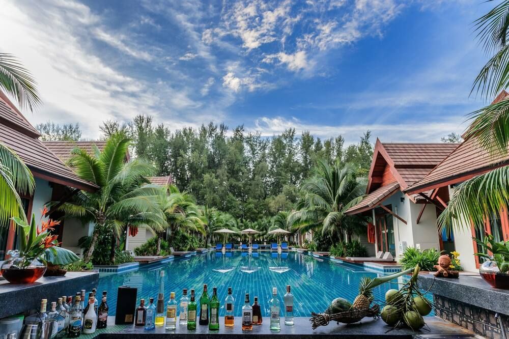 בריכה תמונה