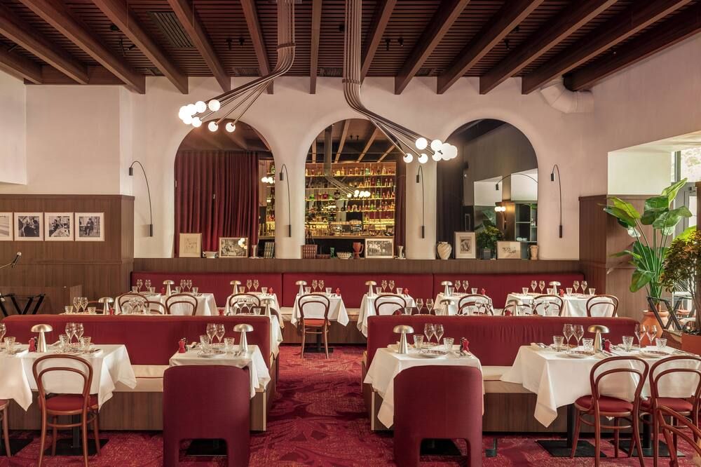 מסעדה תמונה