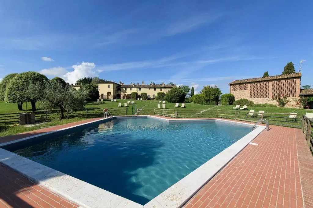 בריכה תמונה