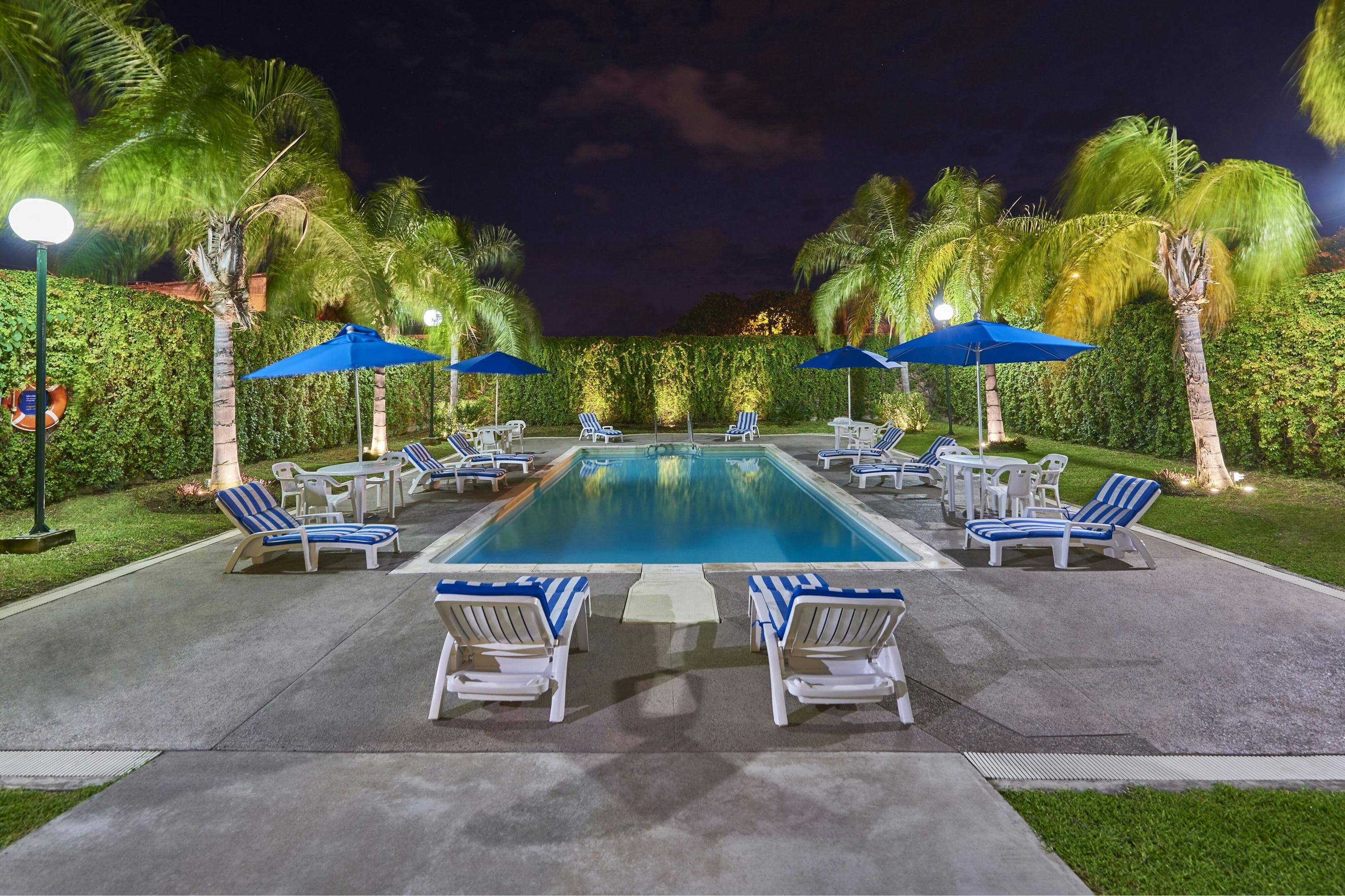 בריכה תמונה