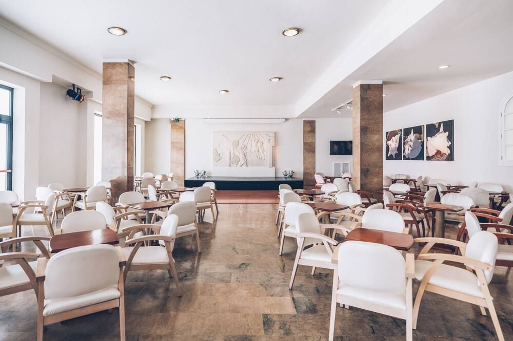 מסעדה תמונה