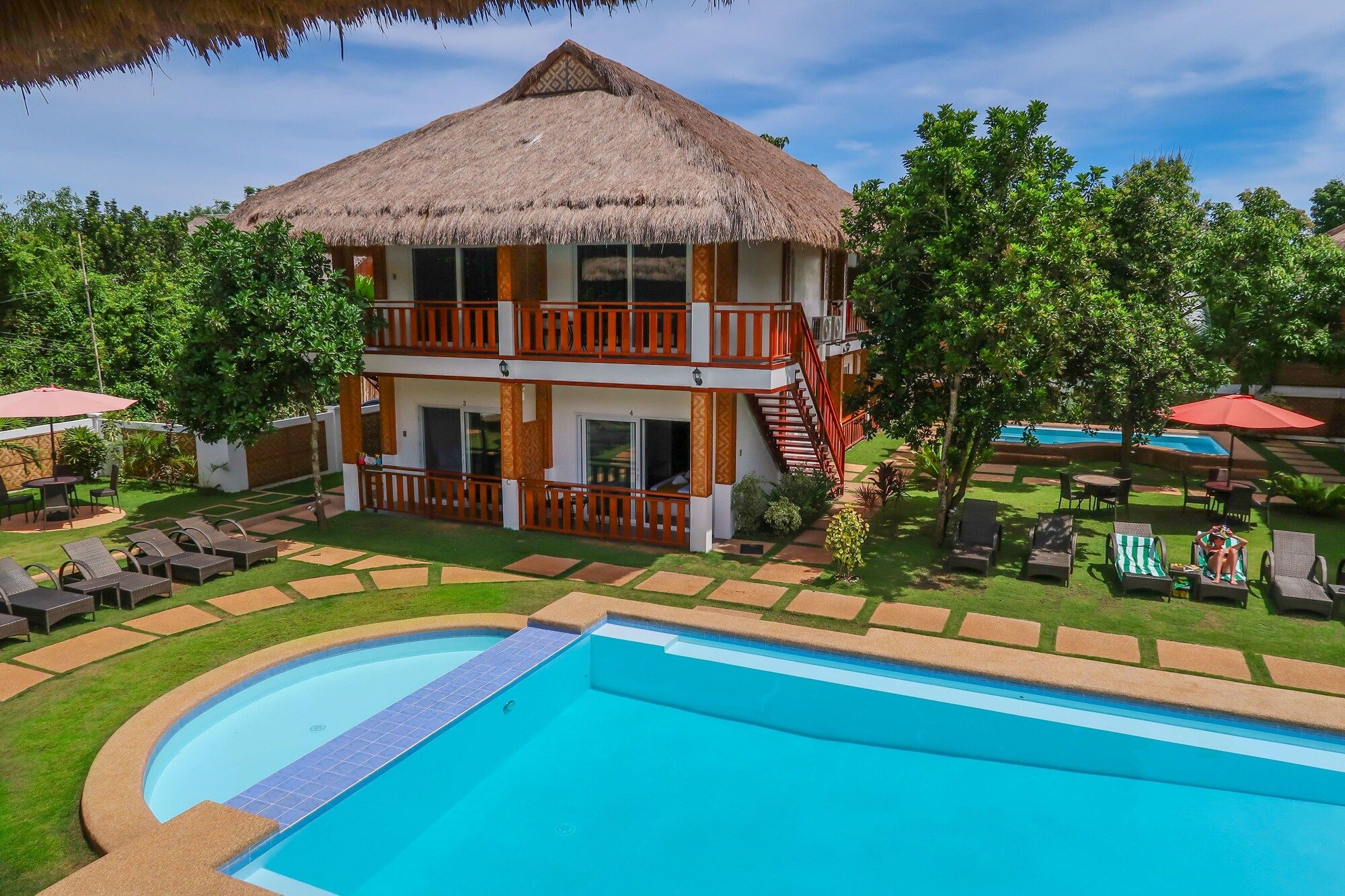 בריכה תמונה