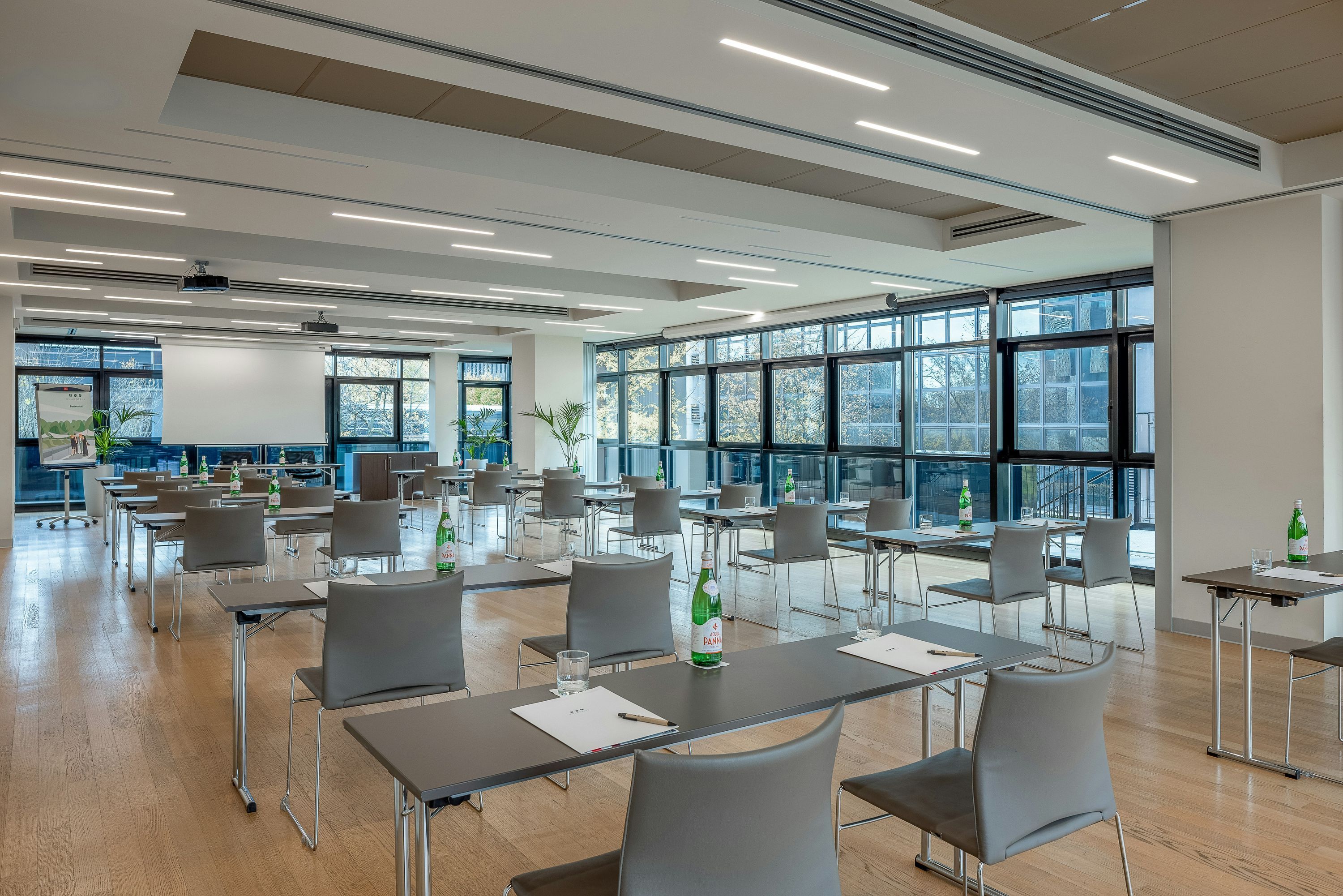 מסעדה תמונה