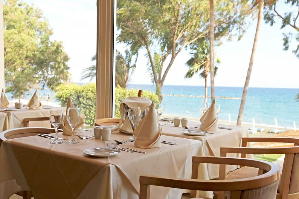 מסעדה תמונה