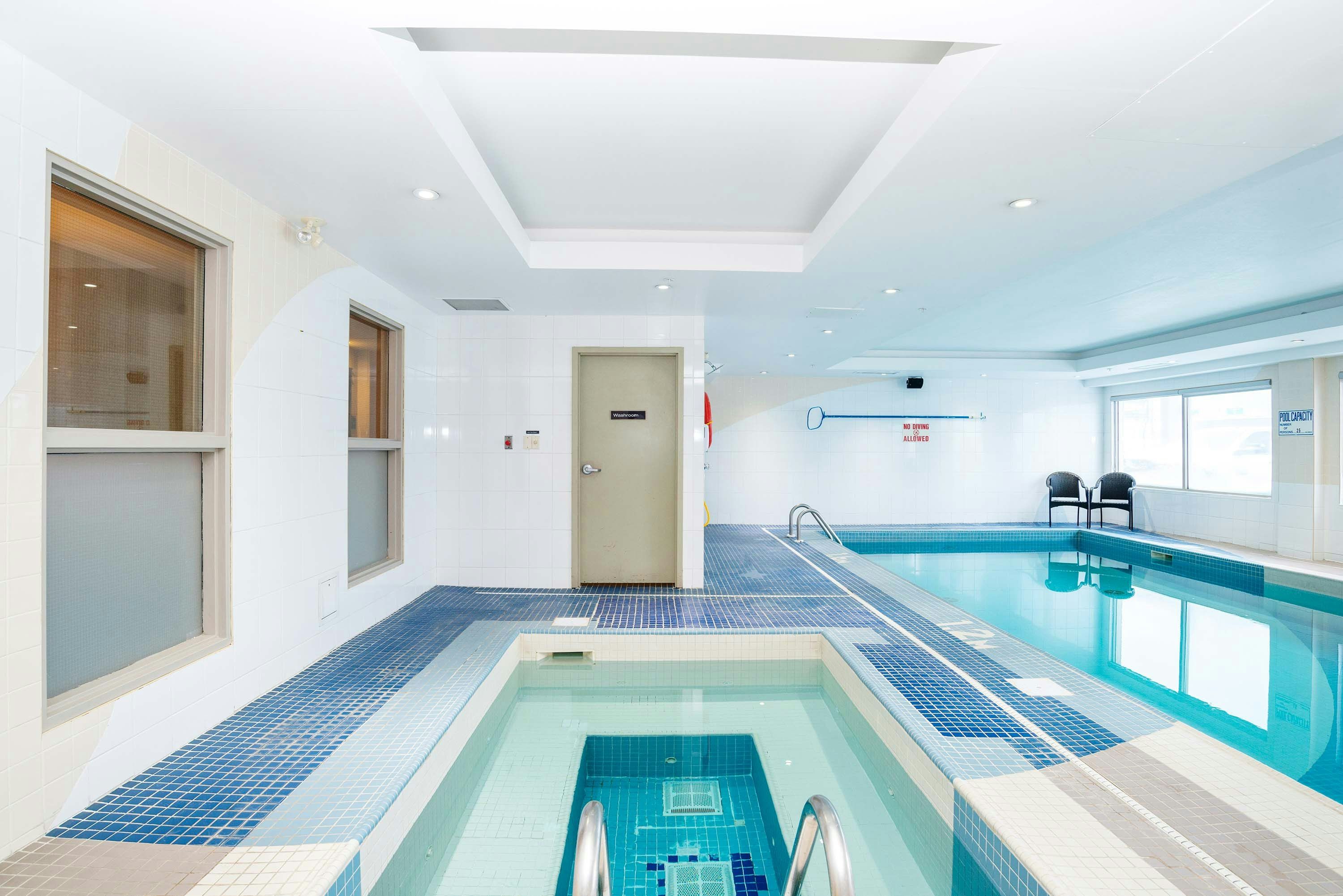 בריכה תמונה