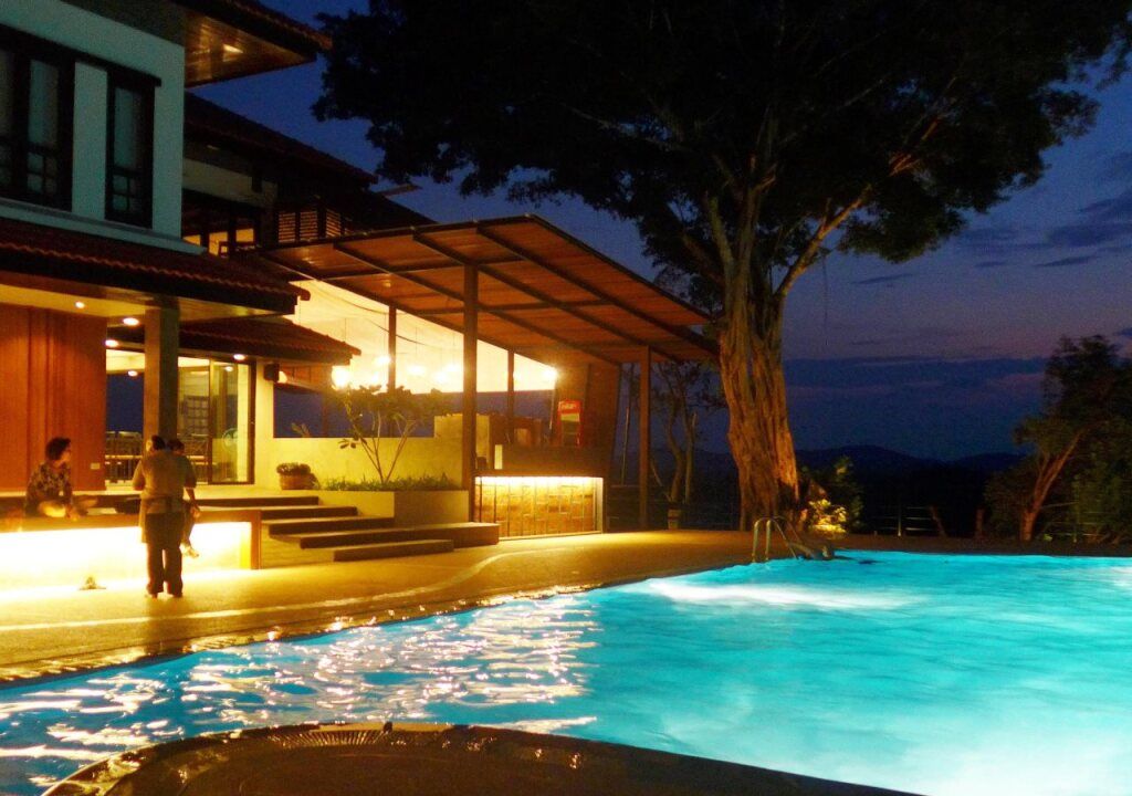 בריכה תמונה