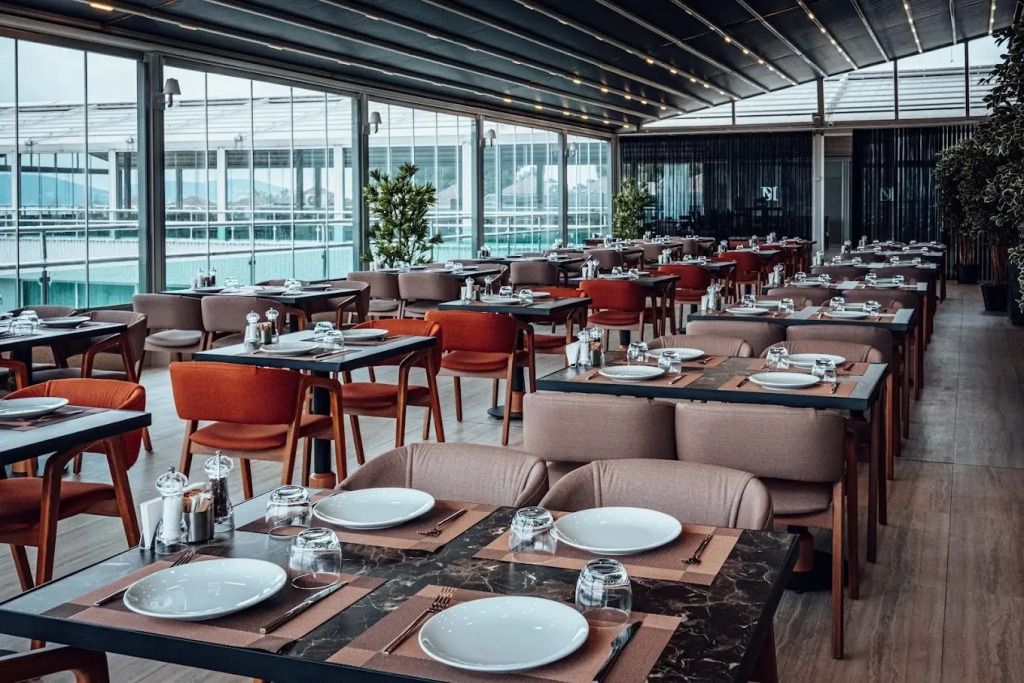 מסעדה תמונה