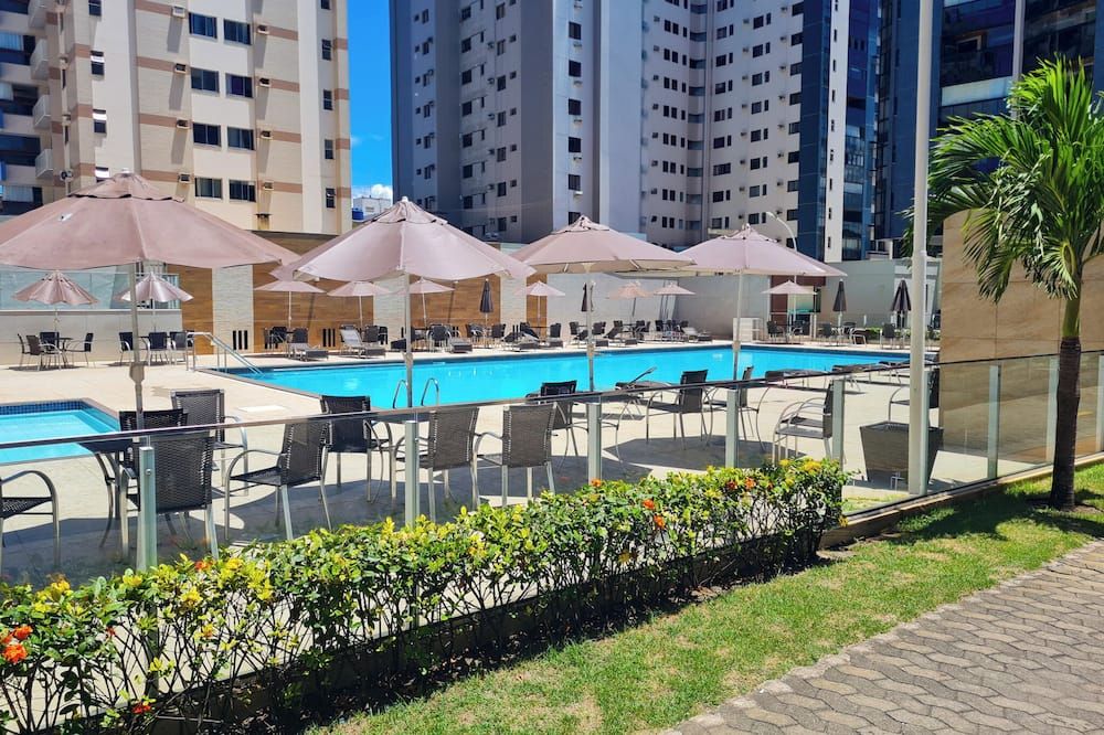 בריכה תמונה