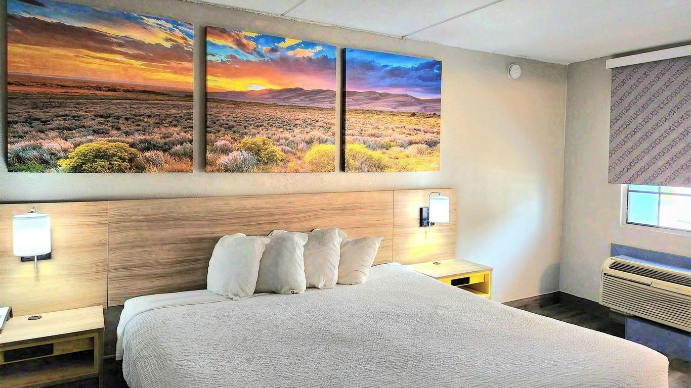 Days Inn by Wyndham Houston