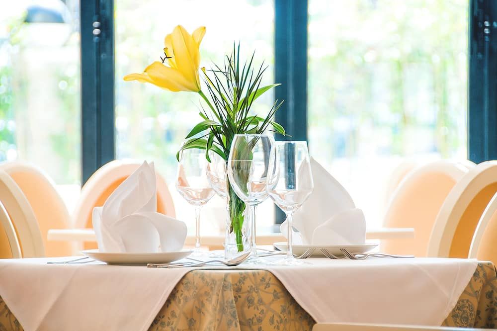 מסעדה תמונה