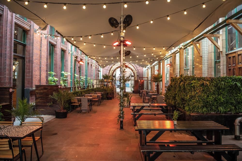 מסעדה תמונה