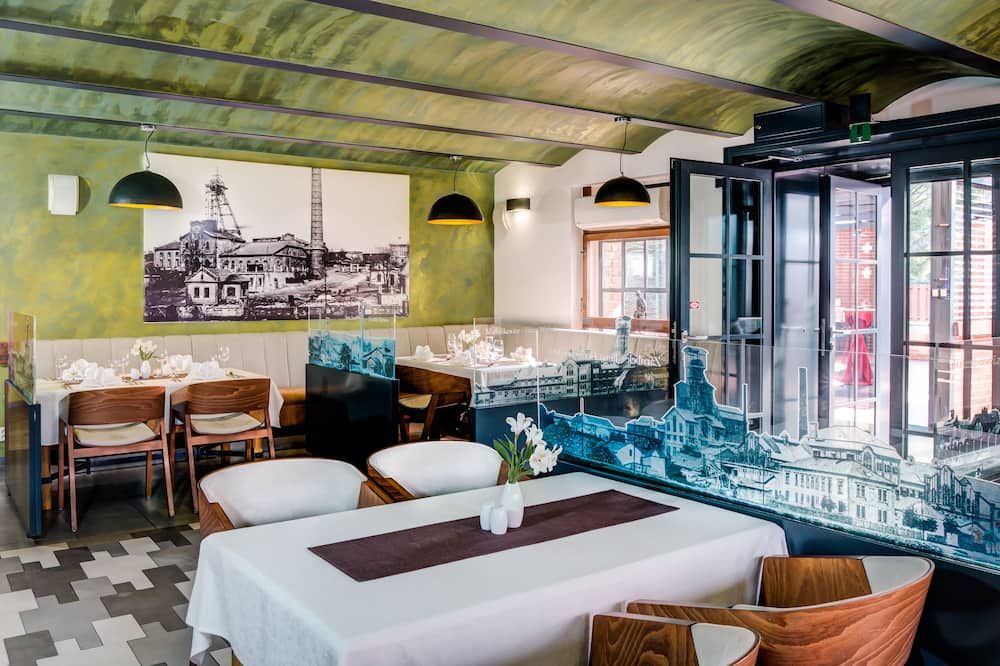 מסעדה תמונה