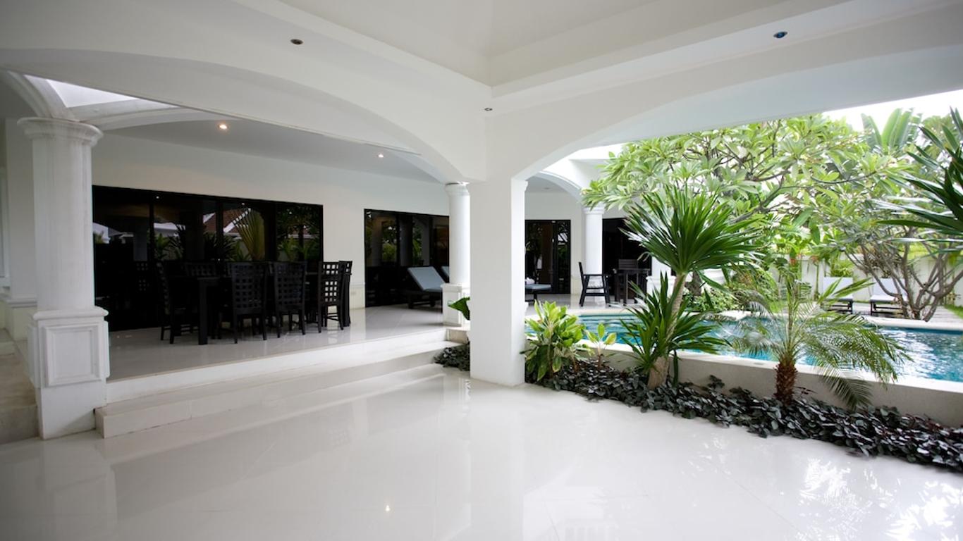Palm Grove Resort, Pattaya