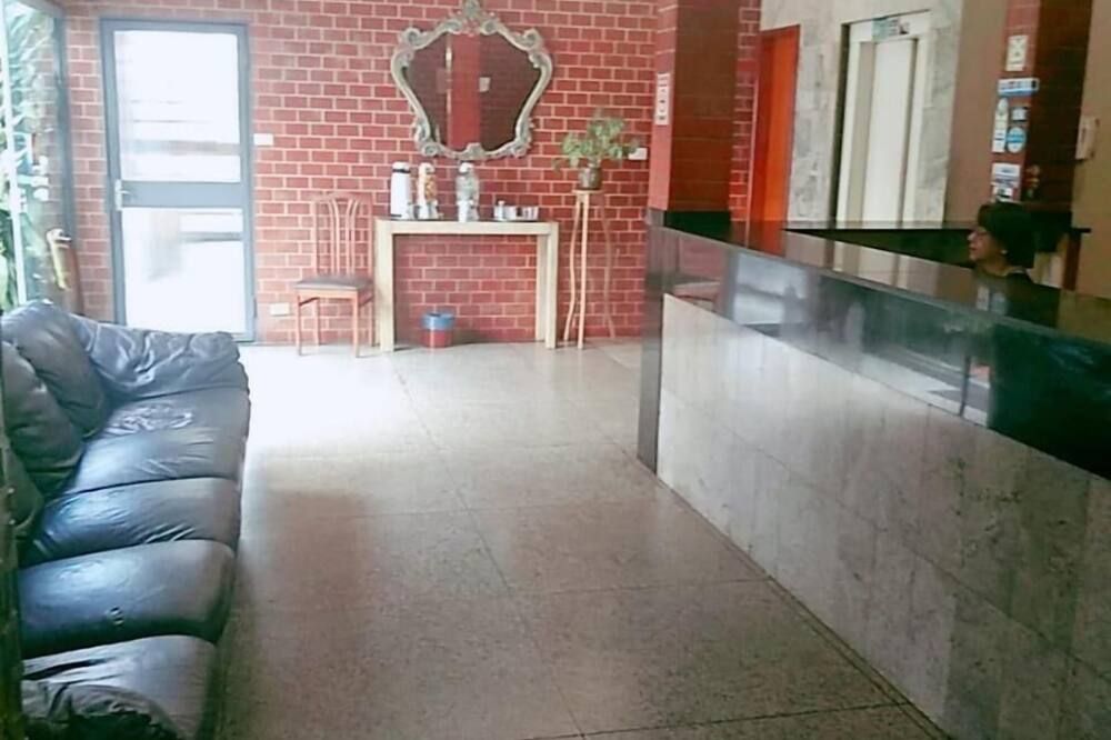 דלפק קבלה תמונה