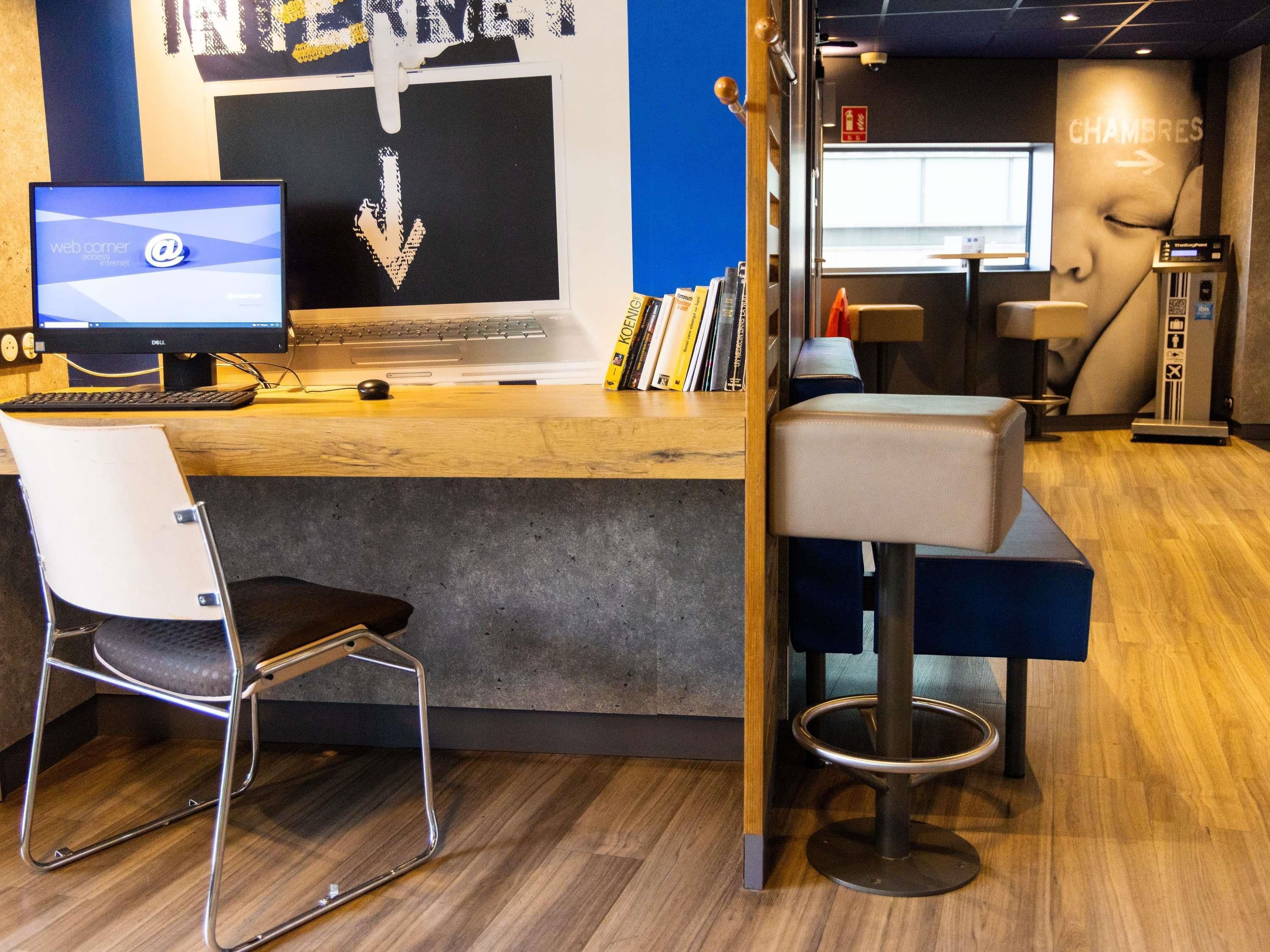 מרכז עסקים