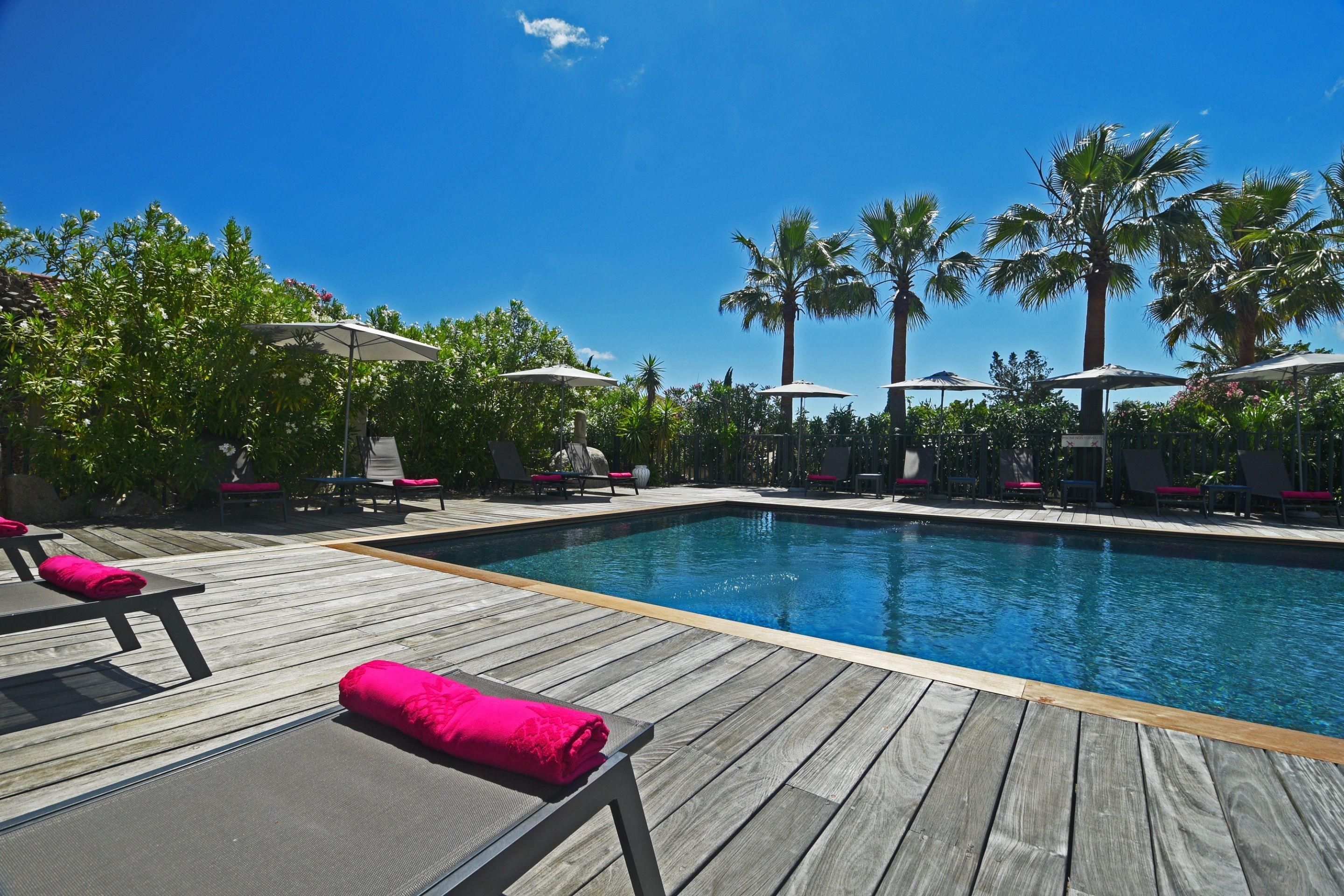 בריכה תמונה