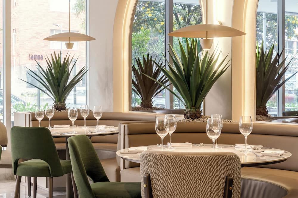 מסעדה תמונה