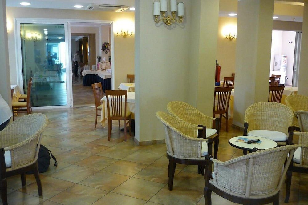 מסעדה תמונה