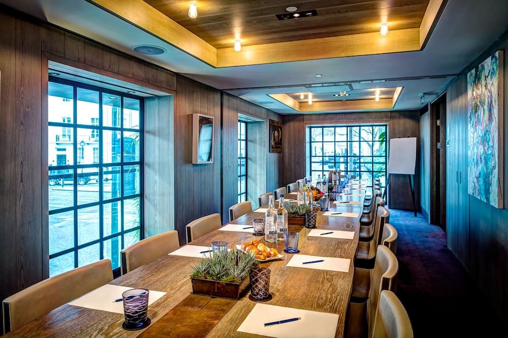 מסעדה תמונה