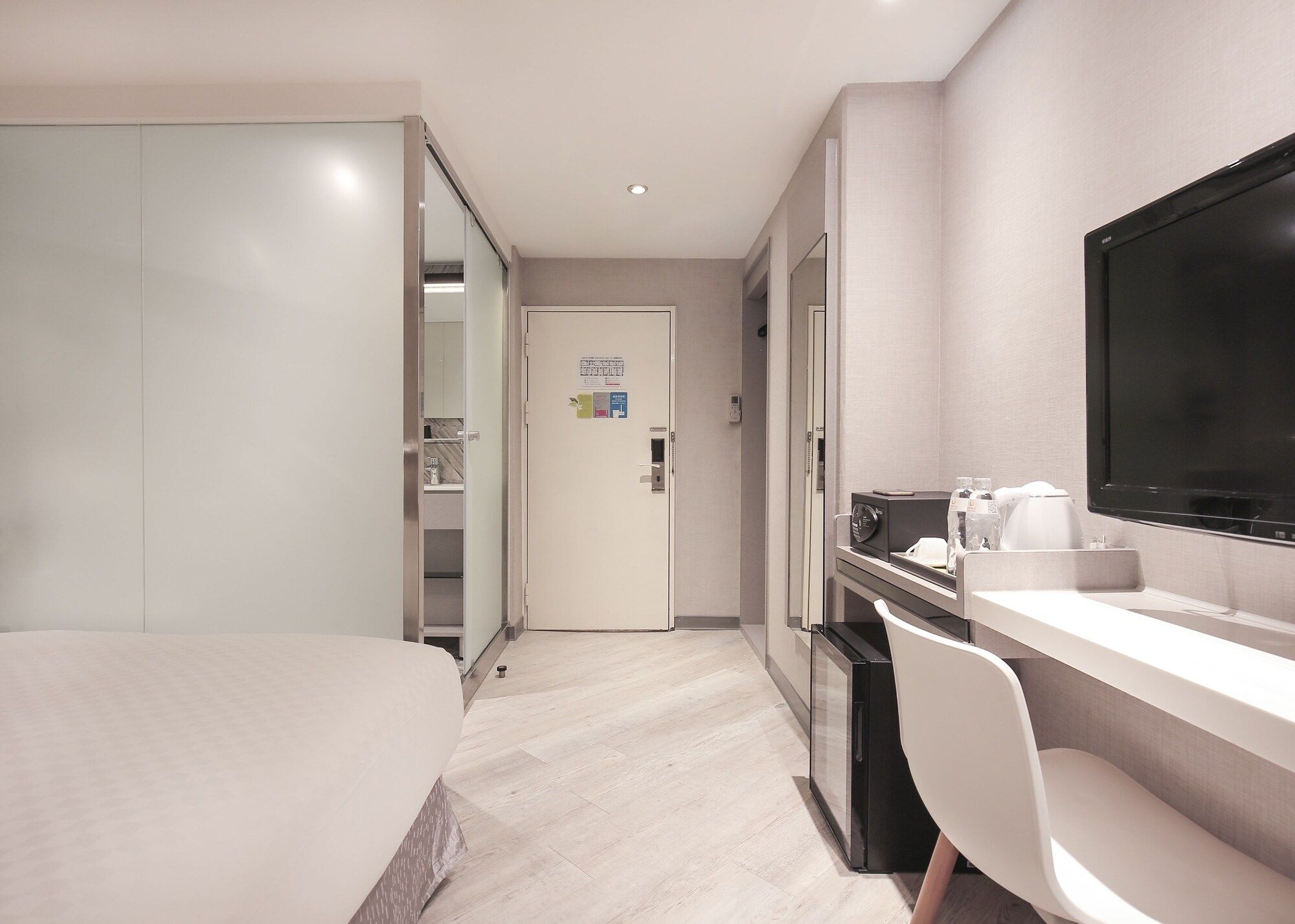 אחר
