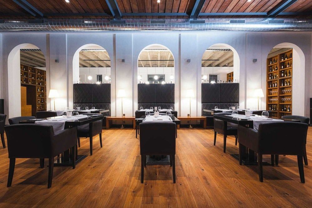 מסעדה תמונה