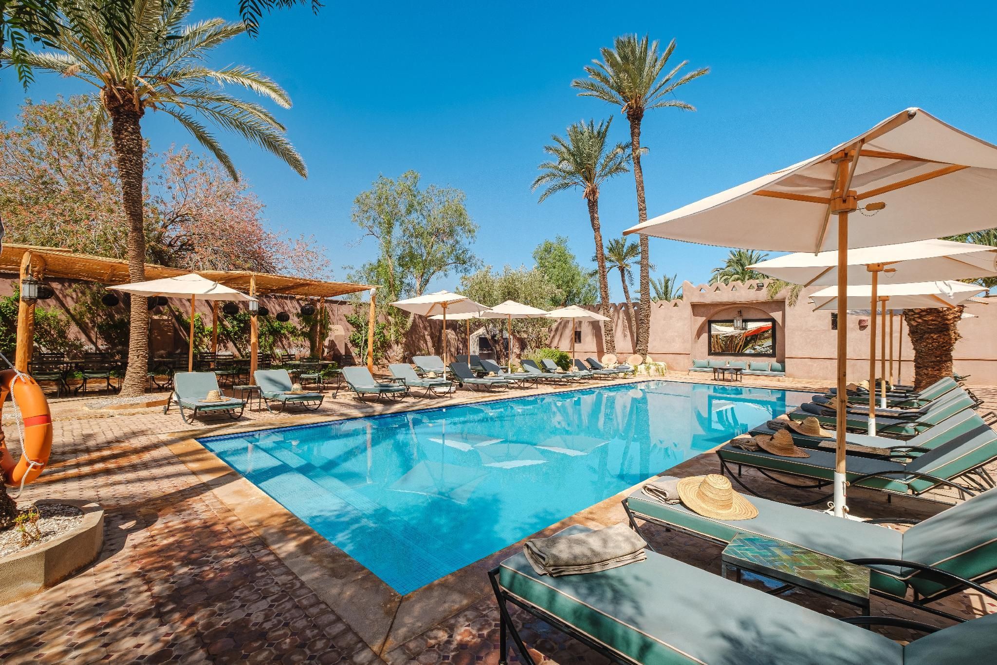 בריכה תמונה