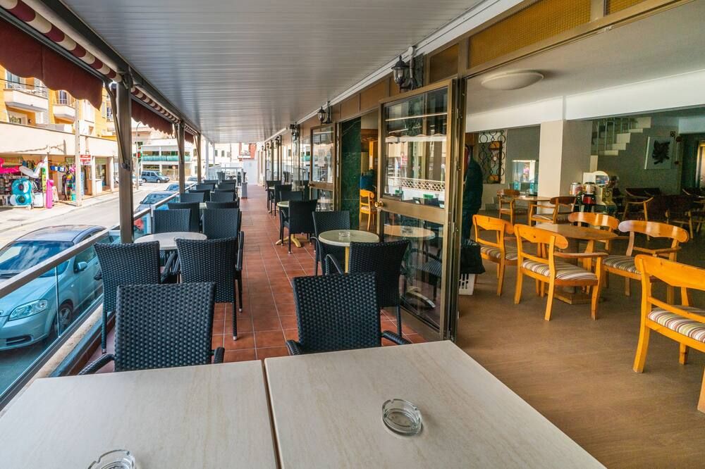 מסעדה תמונה