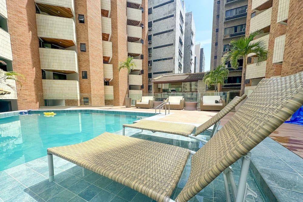 בריכה תמונה