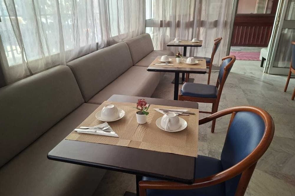 מסעדה תמונה