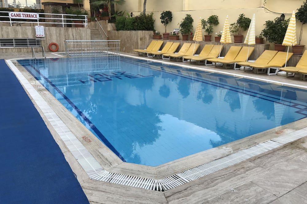 בריכה תמונה