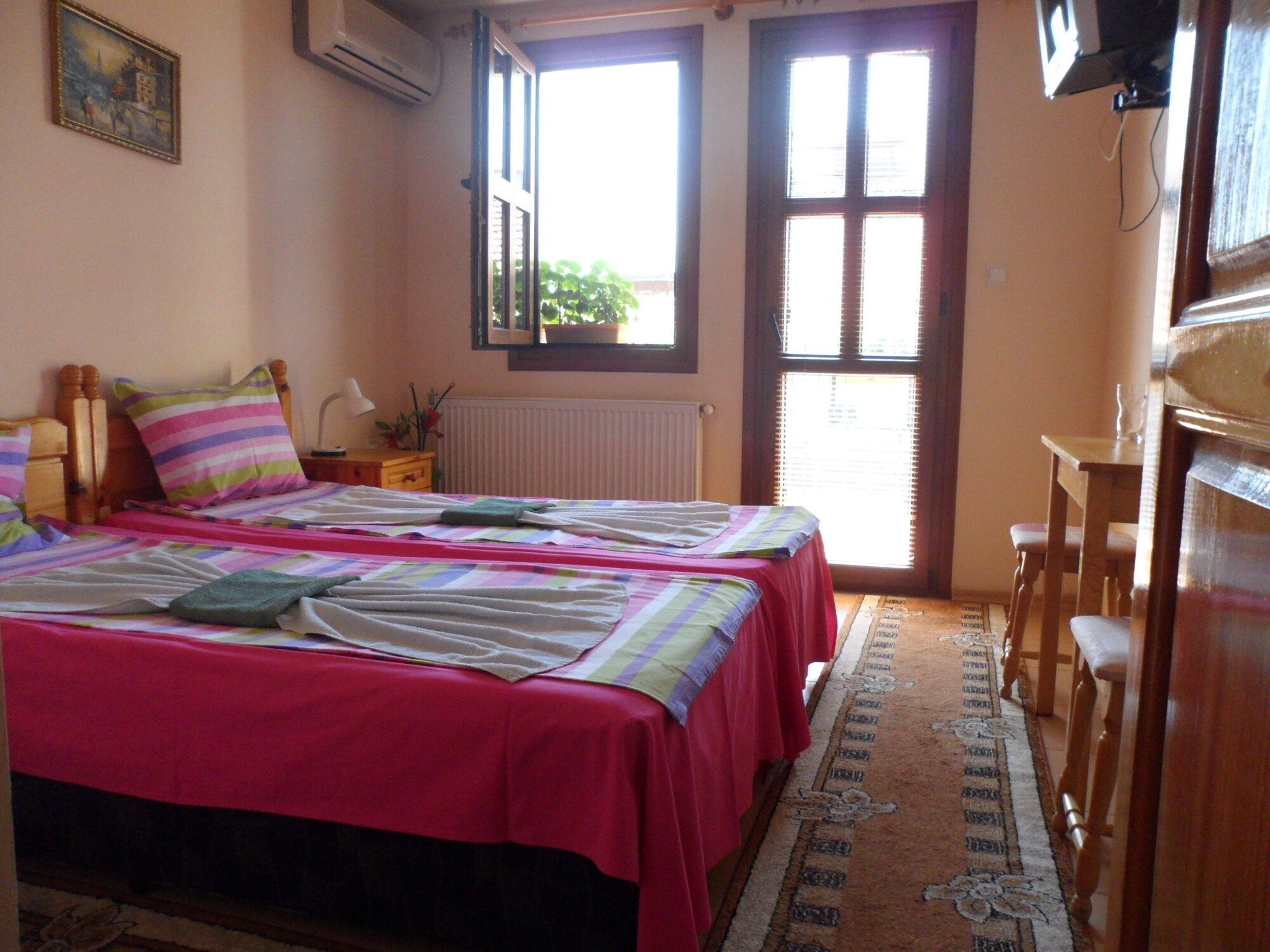 אחר