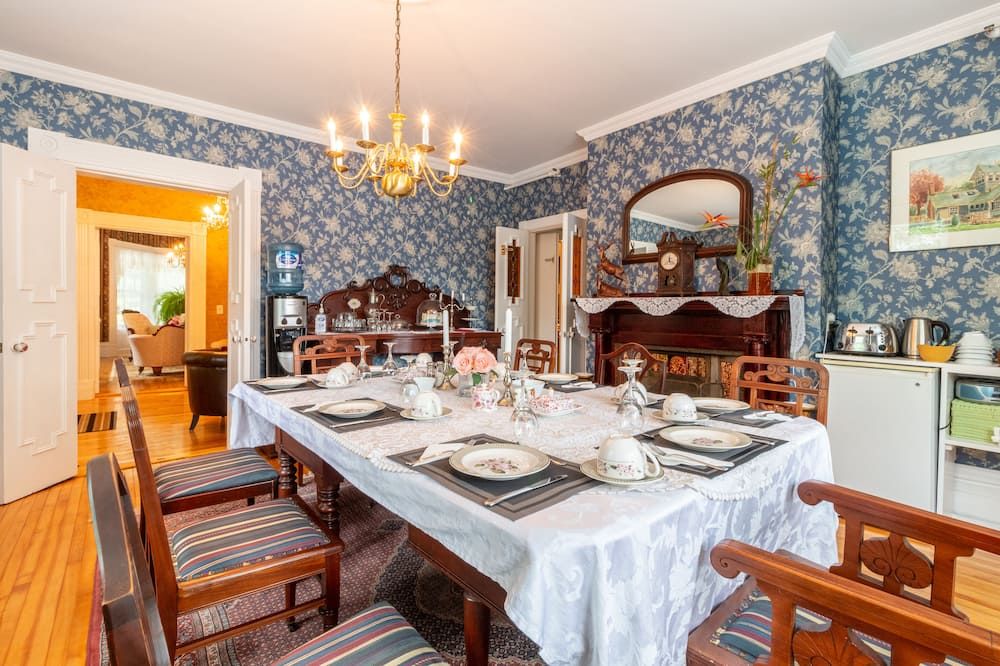 חדר אוכל תמונה