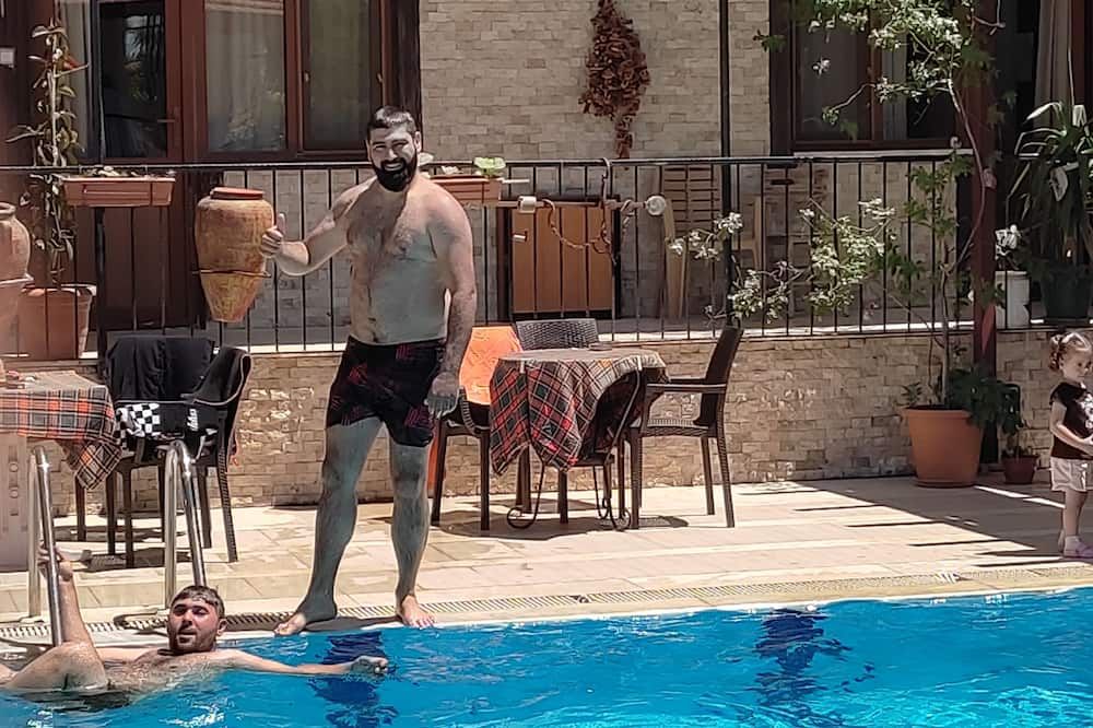 אחר