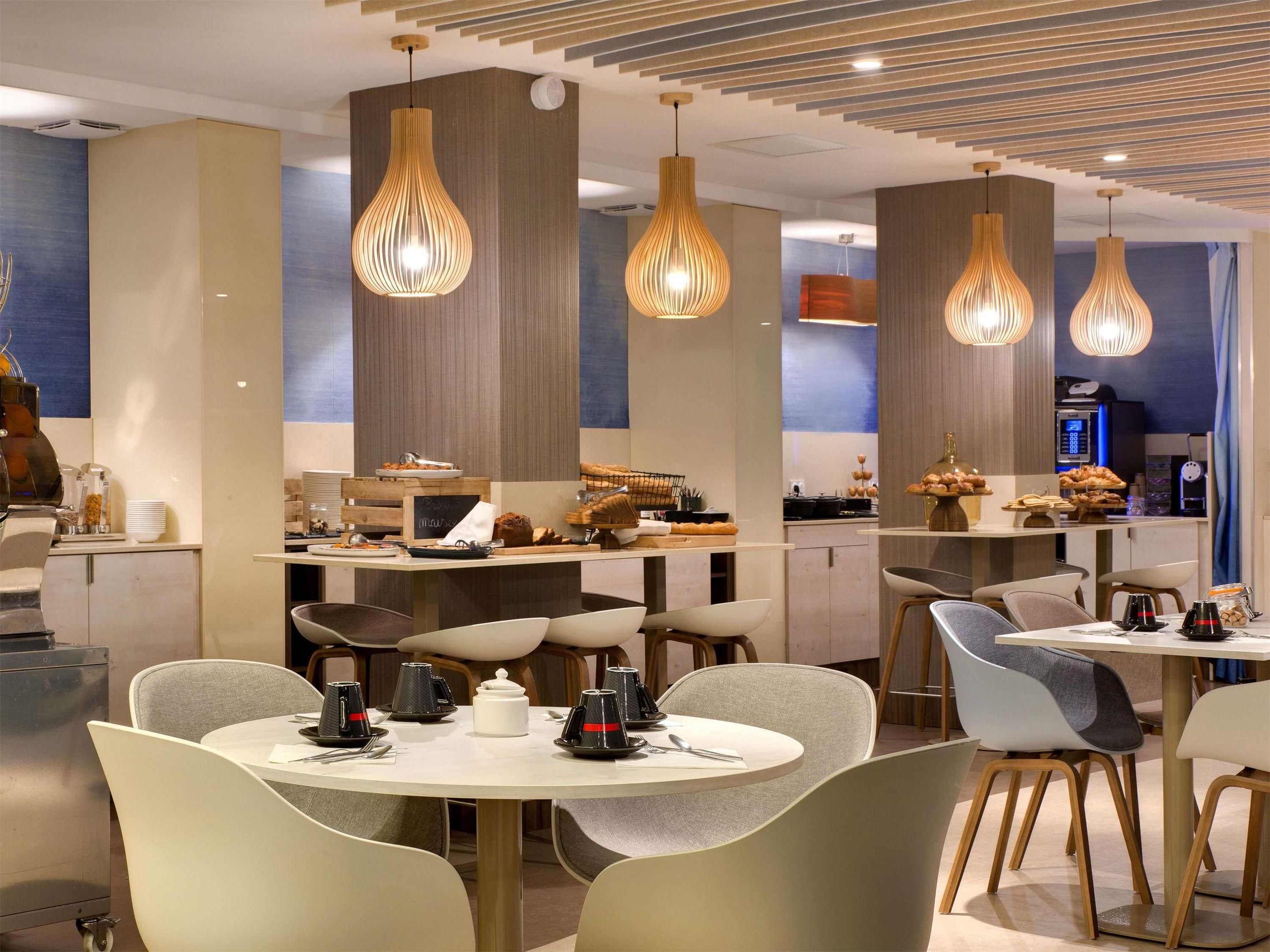 מסעדה תמונה