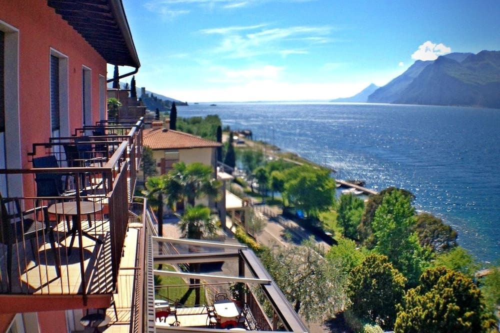 מרפסת תמונה