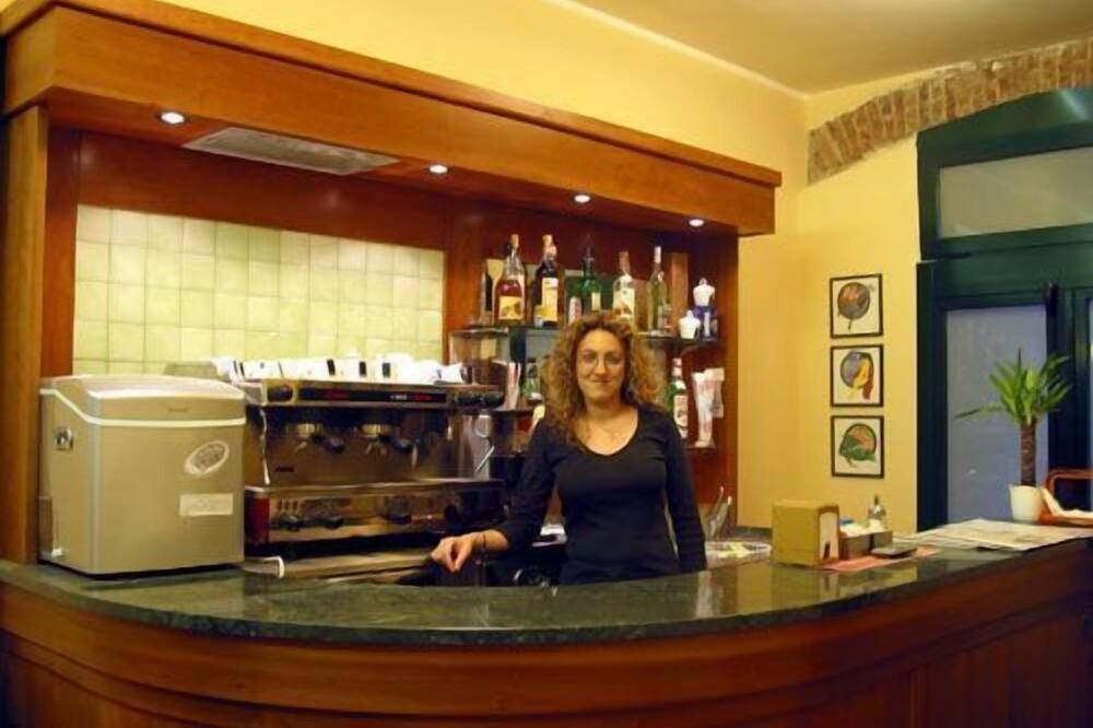 דלפק קבלה תמונה