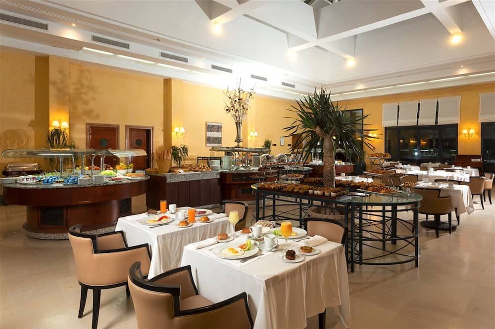 מסעדה תמונה