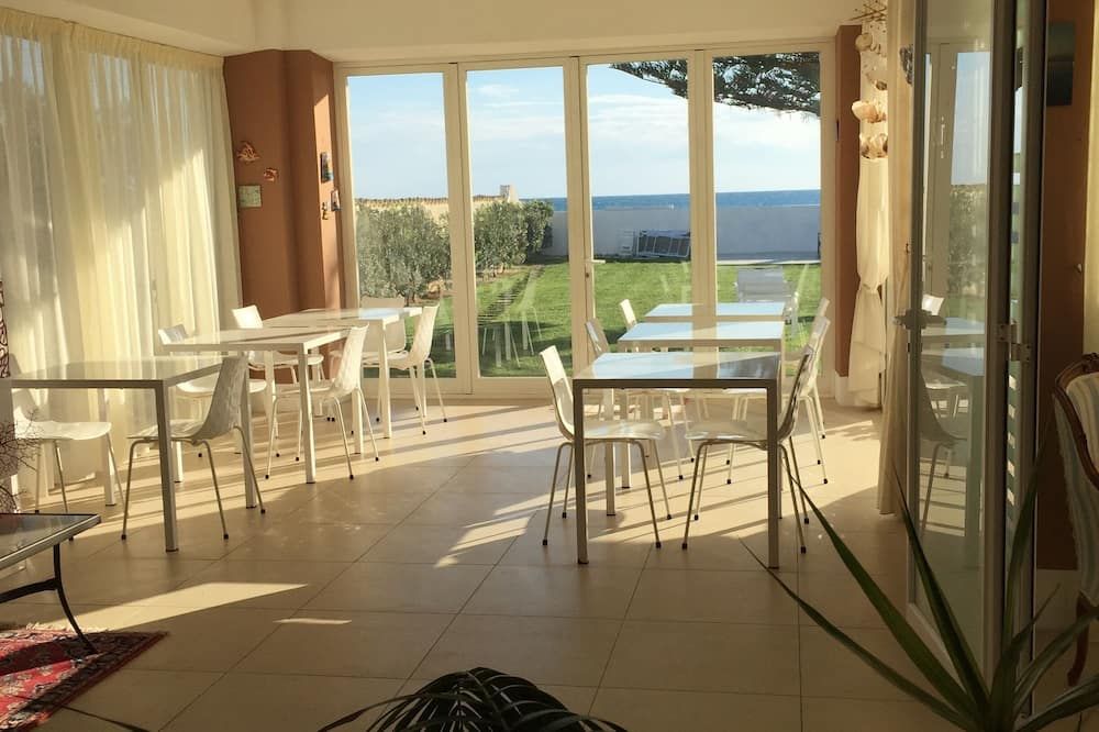 מסעדה תמונה