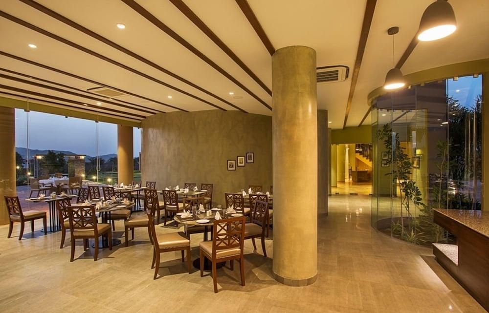 מסעדה תמונה