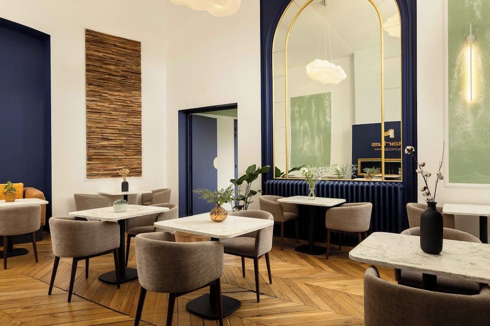 מסעדה תמונה