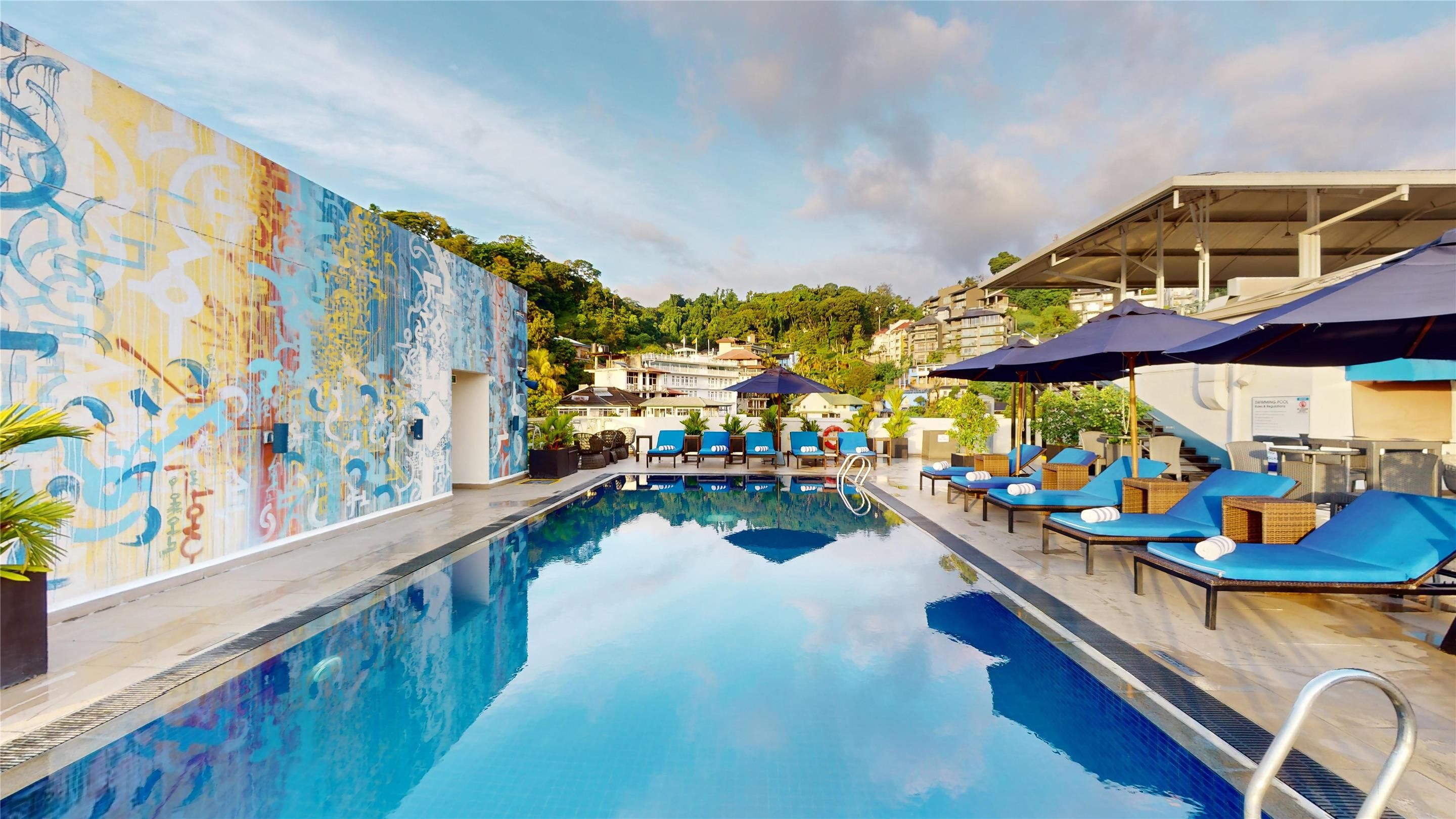 בריכה תמונה